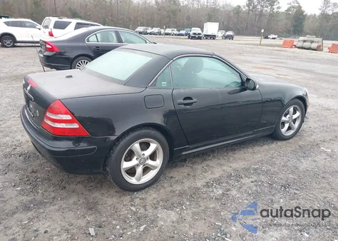 2001 Mercedes-Benz Slk 320 from USA, damaged, VIN WDBKK65F21F220188